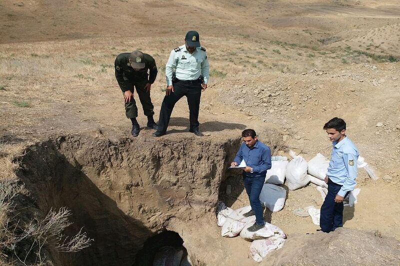 عاملان حفاری غیر مجاز در کوهدشت دستگیر شدند