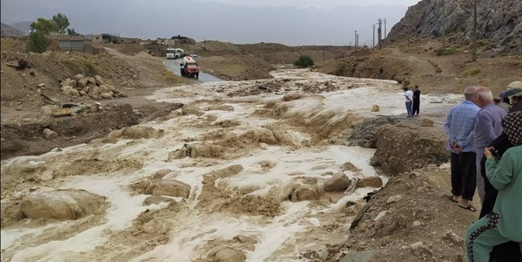 رانش زمین و سیلاب احتمالی در شهرستان کوهدشت